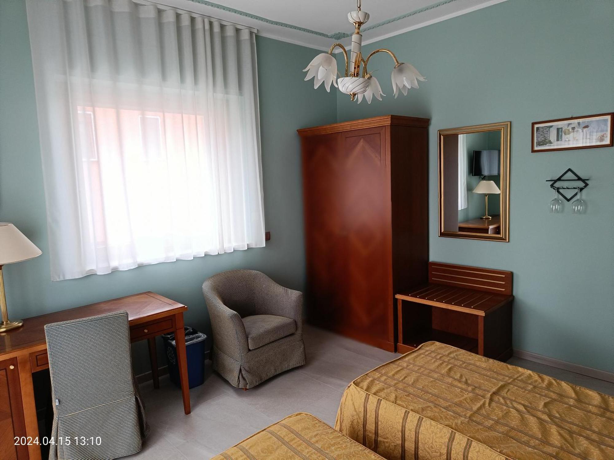Villa Mariana Bed And Breakfast Saluces Extérieur photo