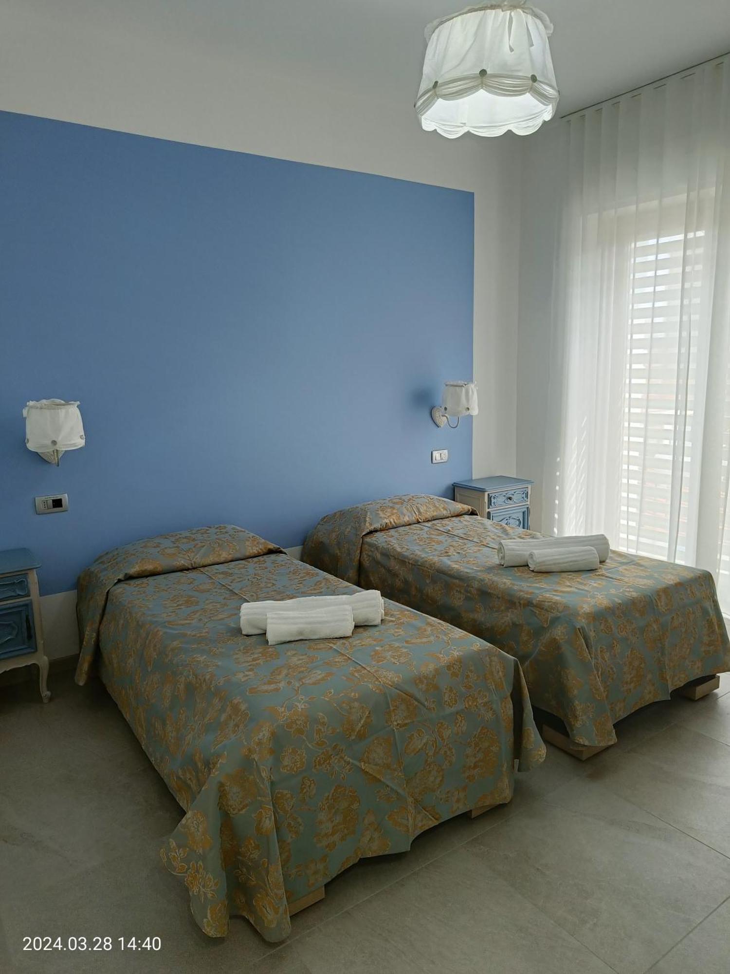 Villa Mariana Bed And Breakfast Saluces Extérieur photo